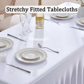 Htper spandex white tablesloths with a wavy hem for an elegant banquet look.