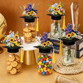 Huaerle pre-drilled cap hole accommodates flowers or decorative sticks.