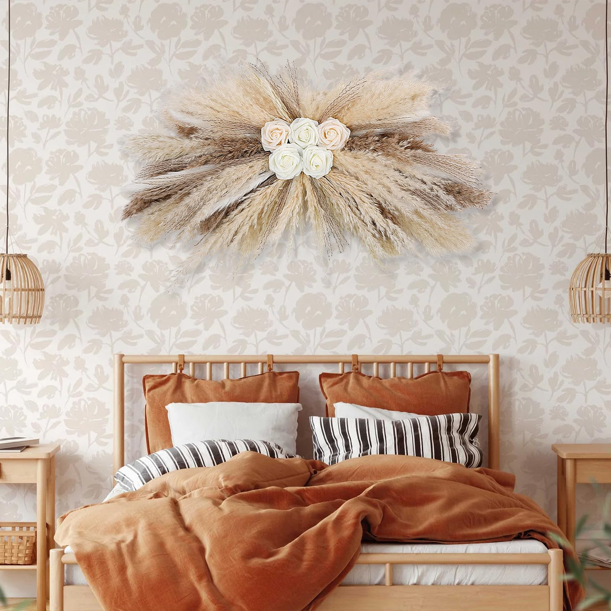 HUASHIYE low-maintenance wall bouquet stays fluffy for months