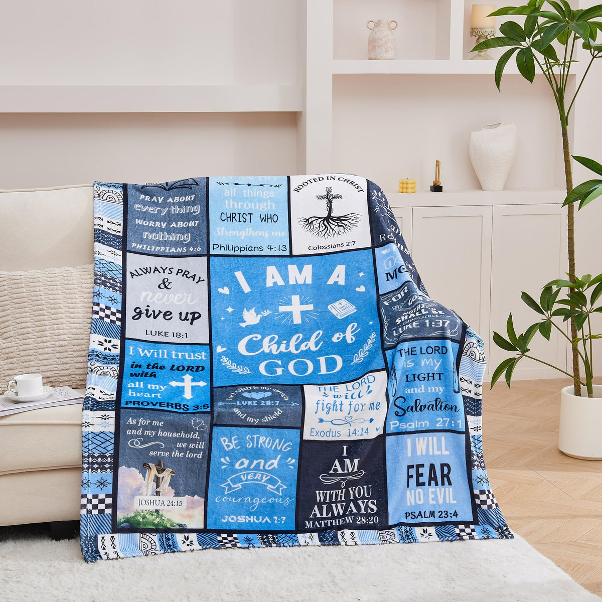 HUBSERUG high quality polyester flannel blue blanket emphasizing soft touch.