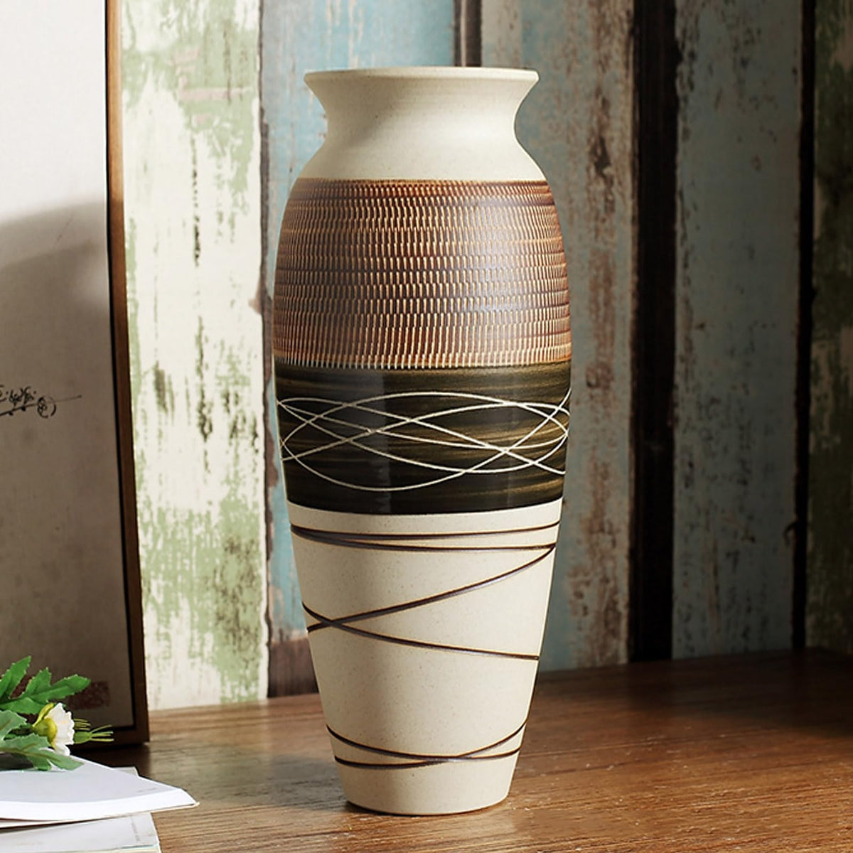 HUBUISH ceramic rustic farmhouse vase, 12-6 inch height, sturdy centerpiece for living room.