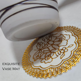 HUBUISH mantel-table centerpiece vase complements living space décor.