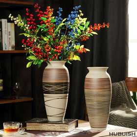 HUBUISH ideal gift vase for weddings, housewarmings, and special occasions.
