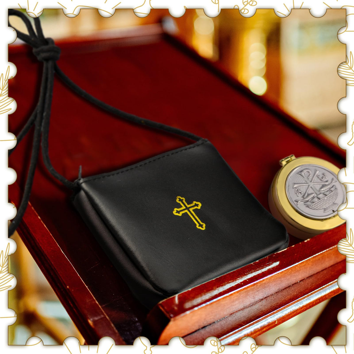Huhumy communion ceremony accessory kit ideal for gifts.