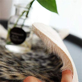 Huichenxing2021FURSTORE leopard-print area rug back offers stable placement on floors