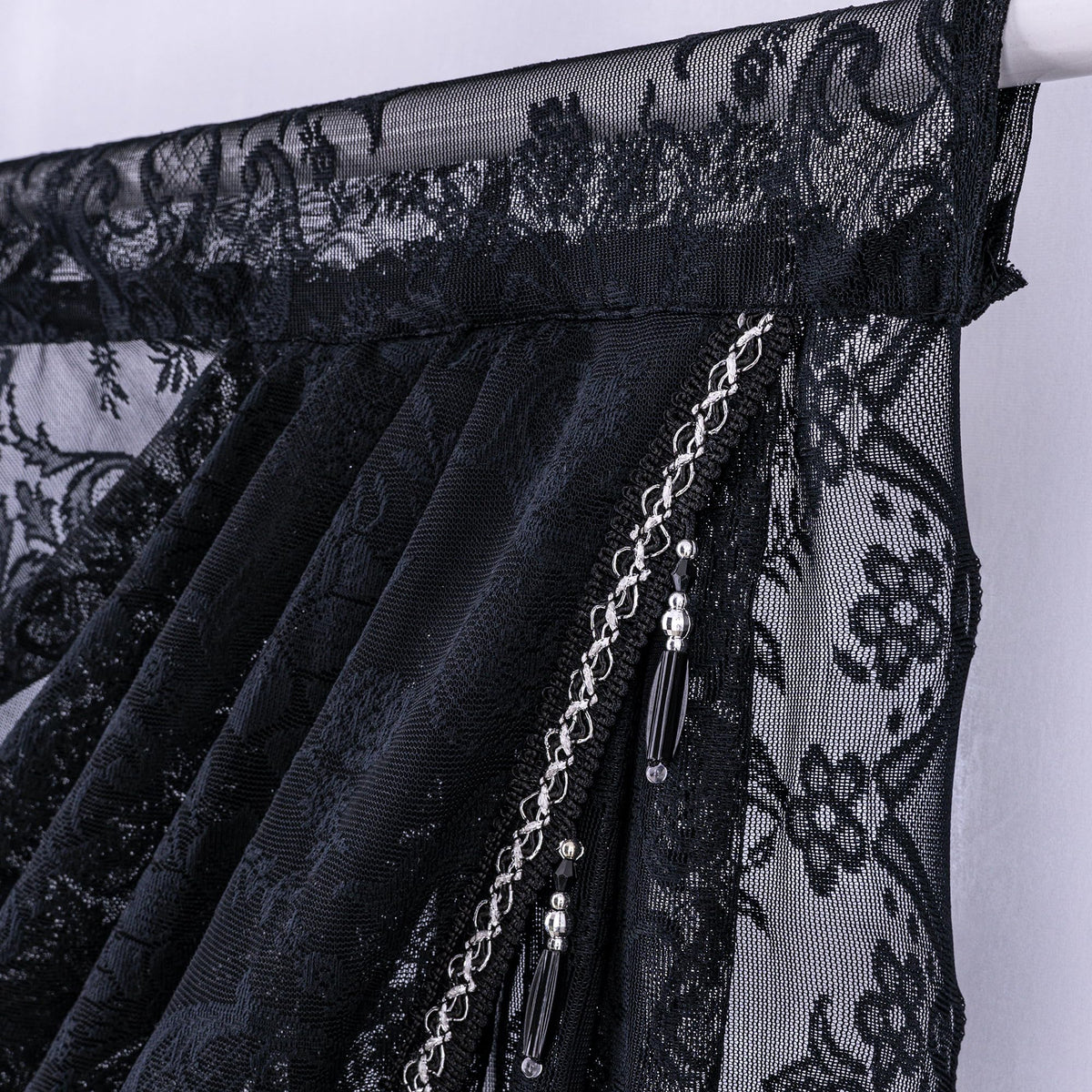 Huierxun bedroom valance with romantic lace framing the window
