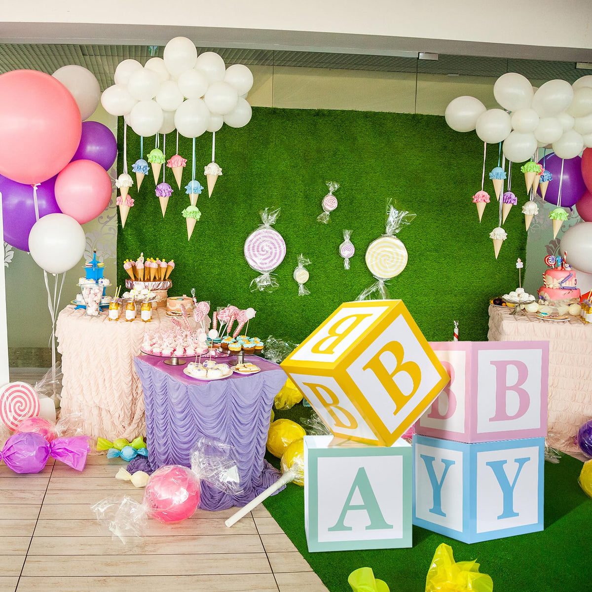 Humyoun candy animal design boxes spark festive imagination.