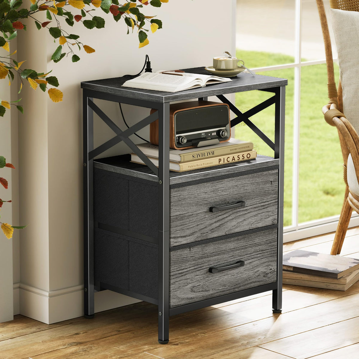 Huuger nightstand ships with clear instructions for quick assembly