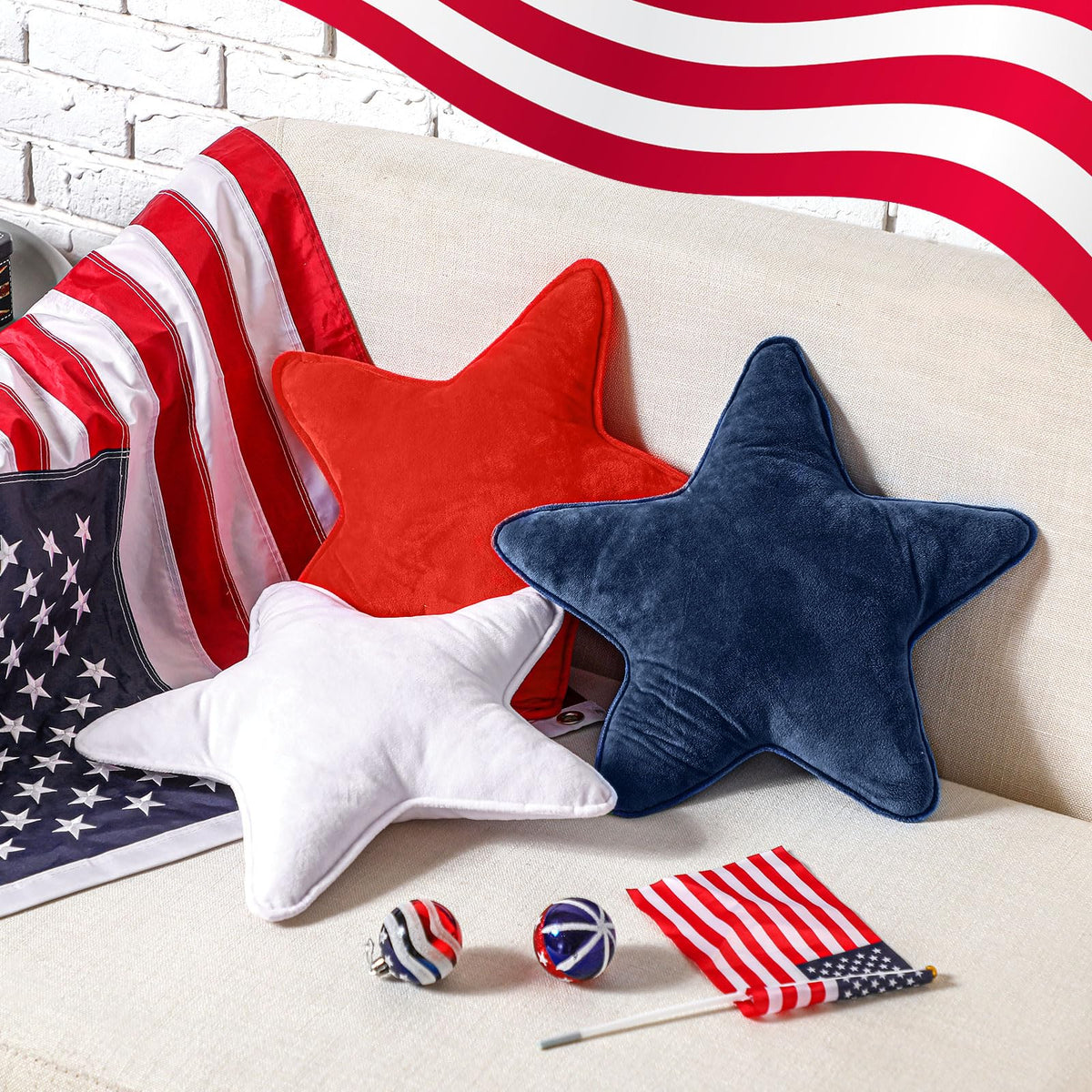 Huwena star pillows velvet close-up highlights soft luxe texture