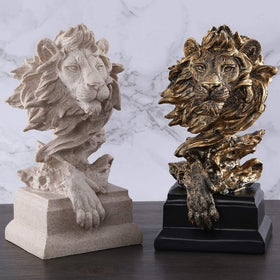 H&W Sandstone Lion gift idea for collectors and special occasions.