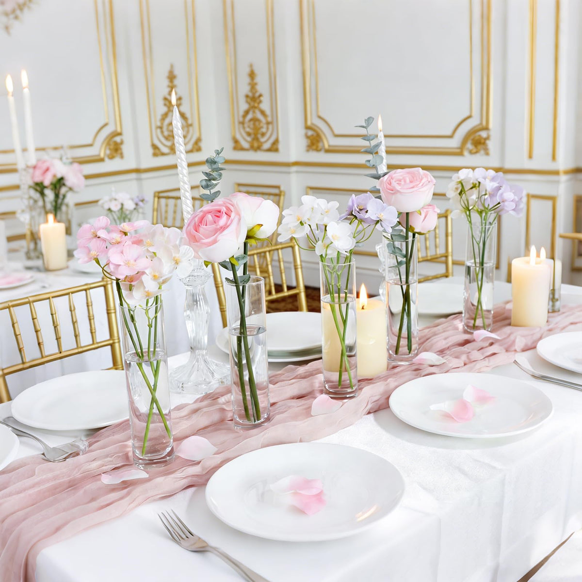 HWASHIN minimalist vase set adds subtle charm to dining tables and events