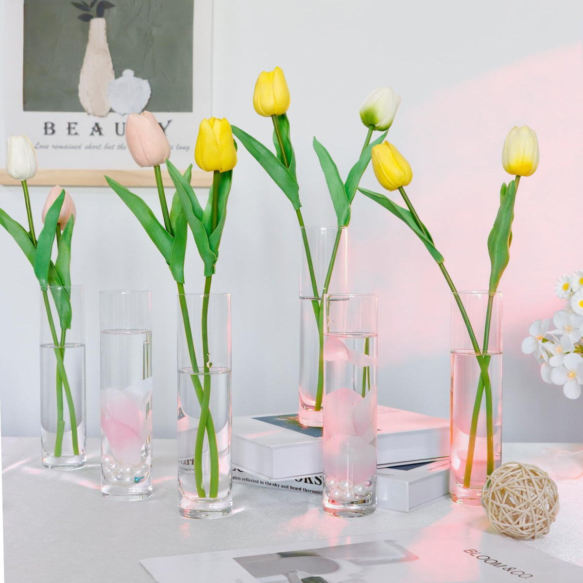 HWASHIN 7.5-inch vase provides versatile home decor and event use