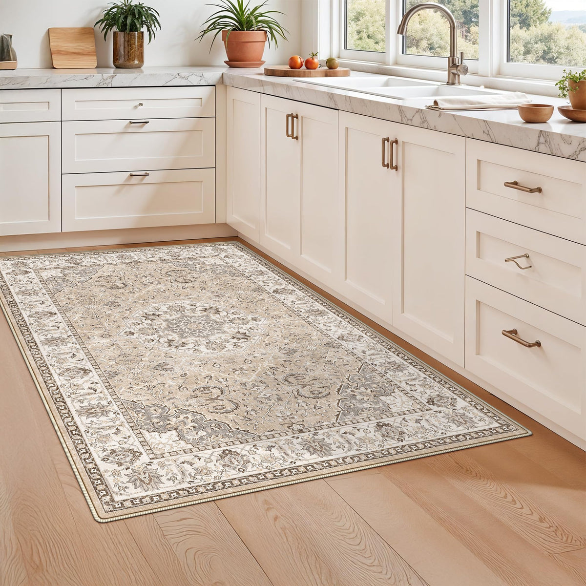 HY HAO YUN LAI soft low-pile rug offers gentle underfoot comfort in busy areas.