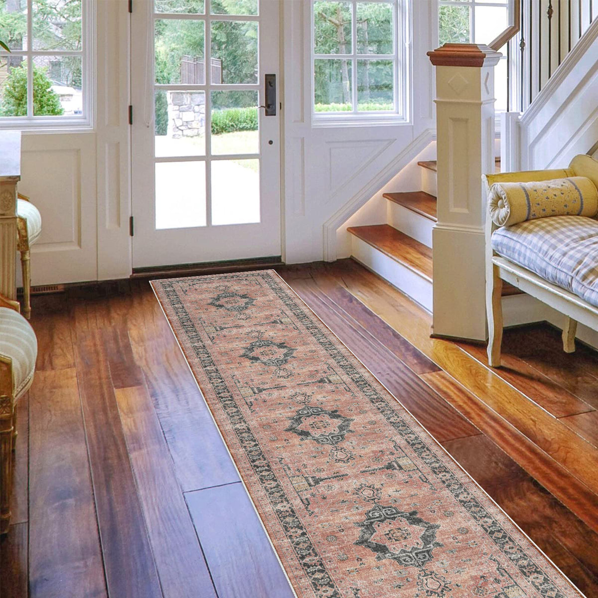 HY Hao Yun Lai bedroom and hallway rug adapts to various rooms.