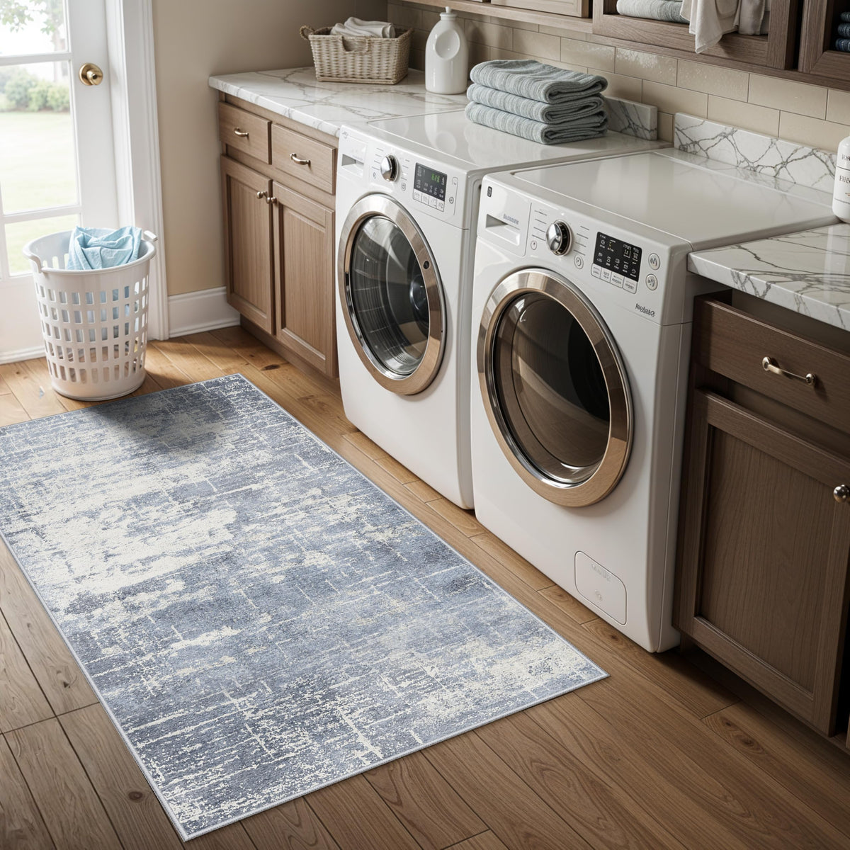 HY HAO YUN LAI indoor water-resistant floor mat withstands spills and damp floors.