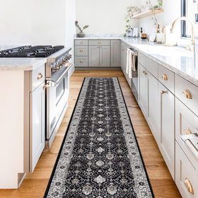 HY HAO YUN LAI soft texture rug provides comfy feet.