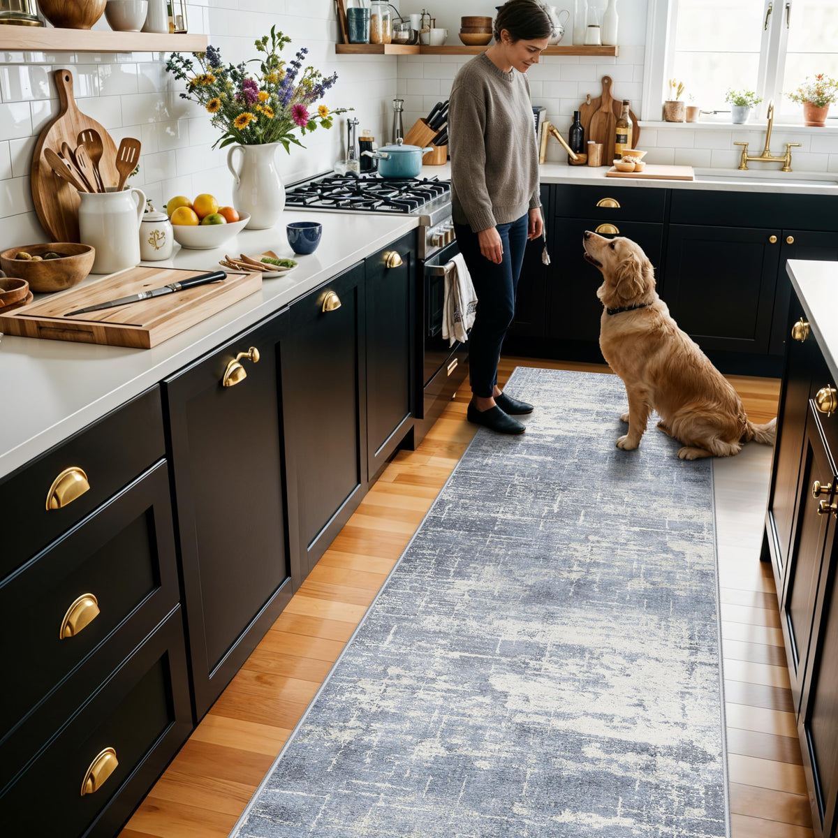 HY HAO YUN LAI washable runner demonstrates easy-clean convenience for busy entryways