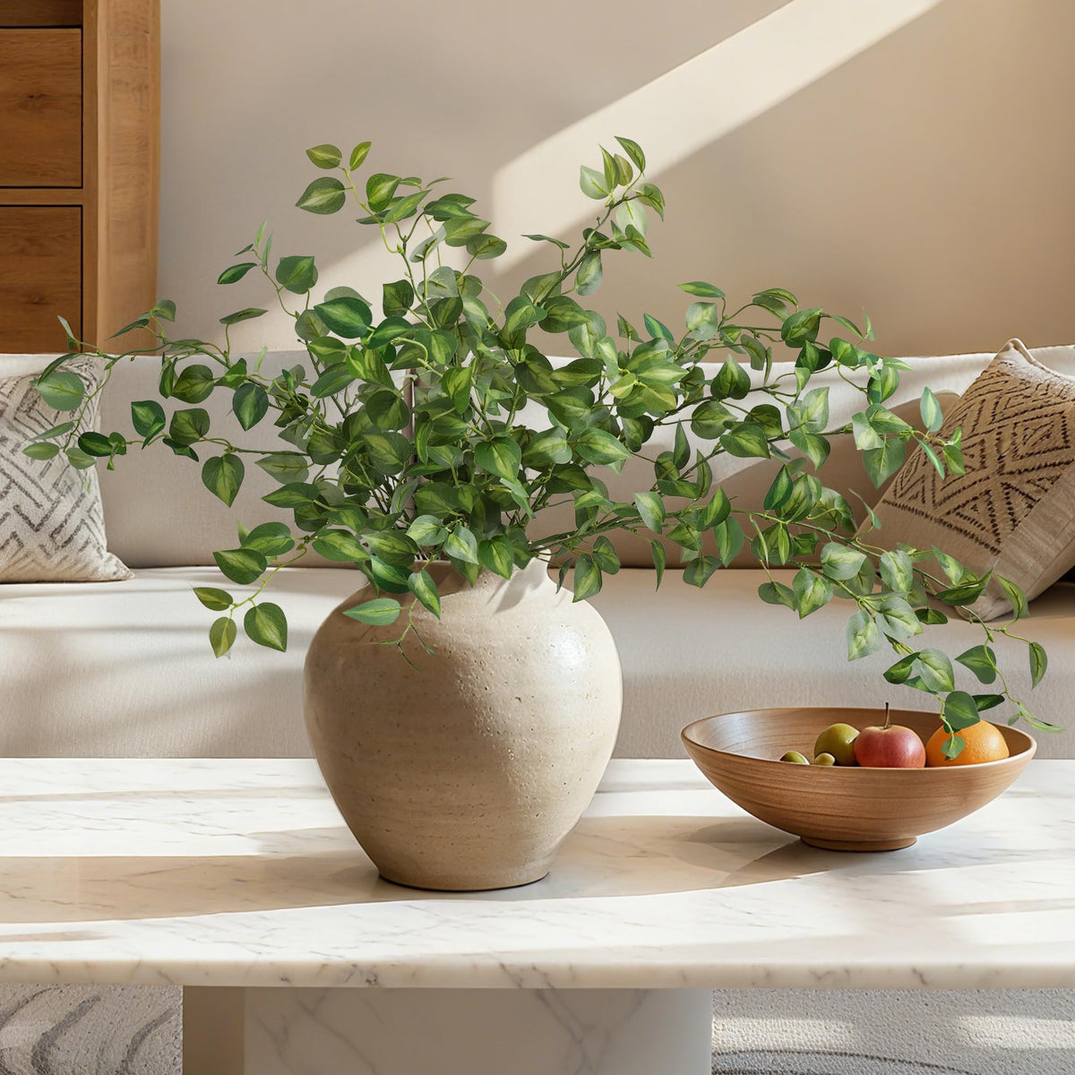 HyeFlora eucalyptus bedroom decor adds calming greenery to living spaces.