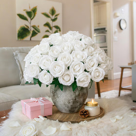 HyeFlora DIY vase arrangement with lifelike white roses.