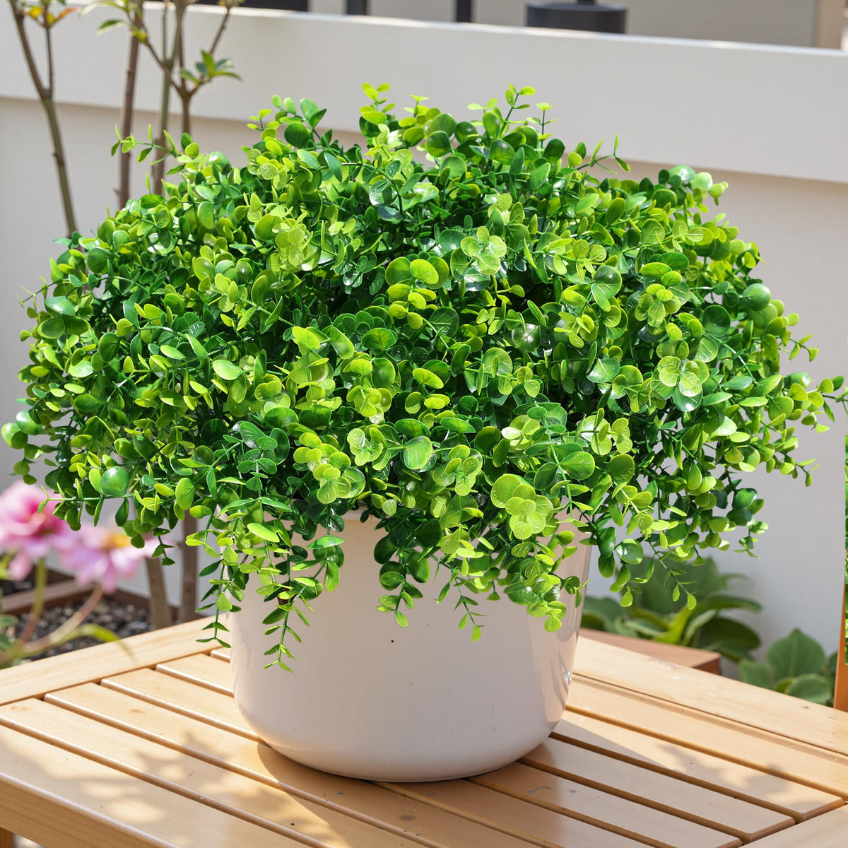 HyeFlora indoor-outdoor eucalyptus leaves for flexible spaces