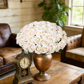 HyeFlora outdoor-friendly roses for durable decor in sunlit spaces.