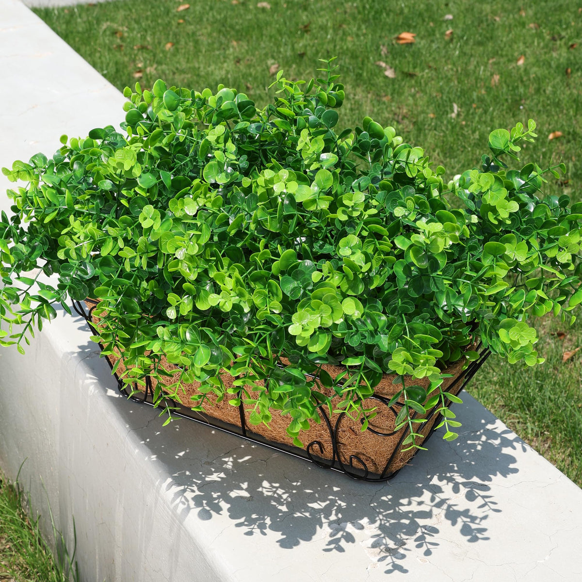 HyeFlora waterproof eucalyptus branches for all-weather displays