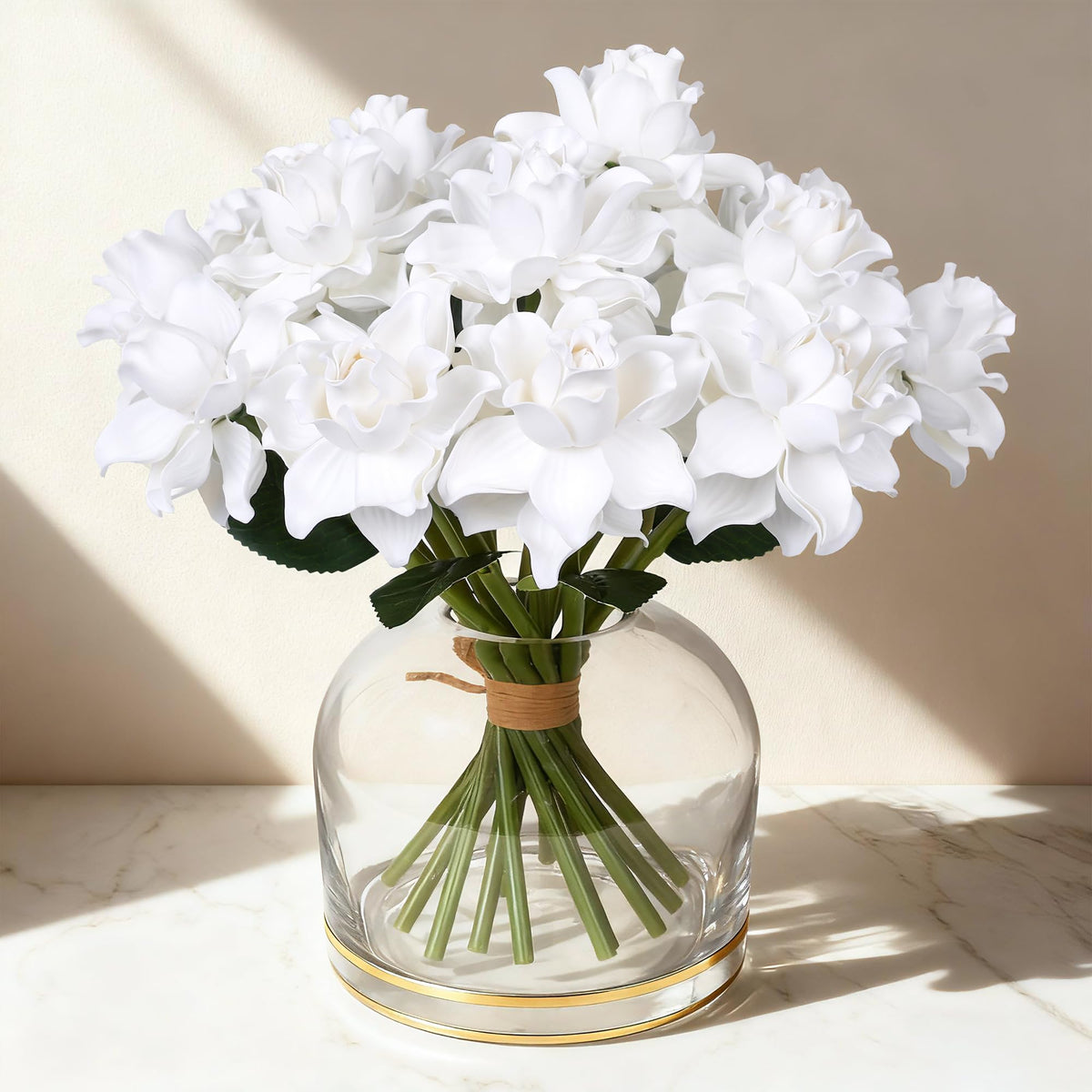 HyeFlora wedding decor gardenias offer elegant, maintenance-free centerpieces