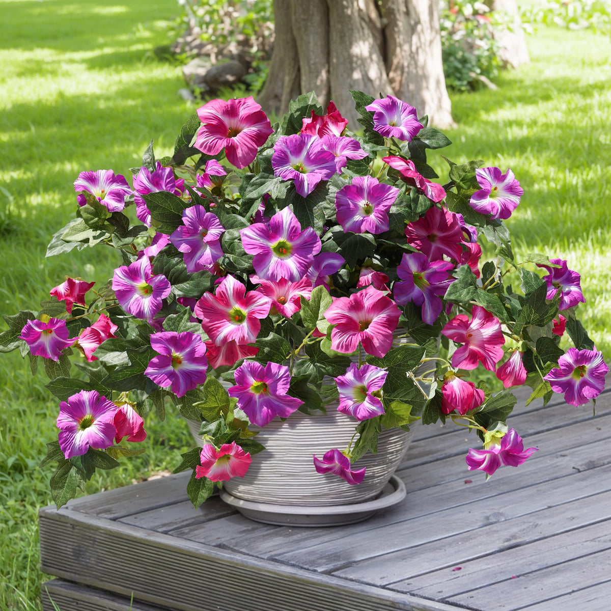 HyeFlora wind-resistant artificial flowers ideal for balconies and entryways.