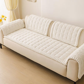 hyha durable shed-resistant cover keeps furniture clean and hair-free