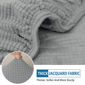 Hyha machine-washable couch cushion cover is easy to clean.