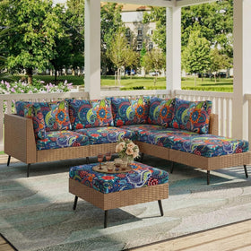 Hyha Paisley cushion cover 3-pack adds stylish protection for three cushions