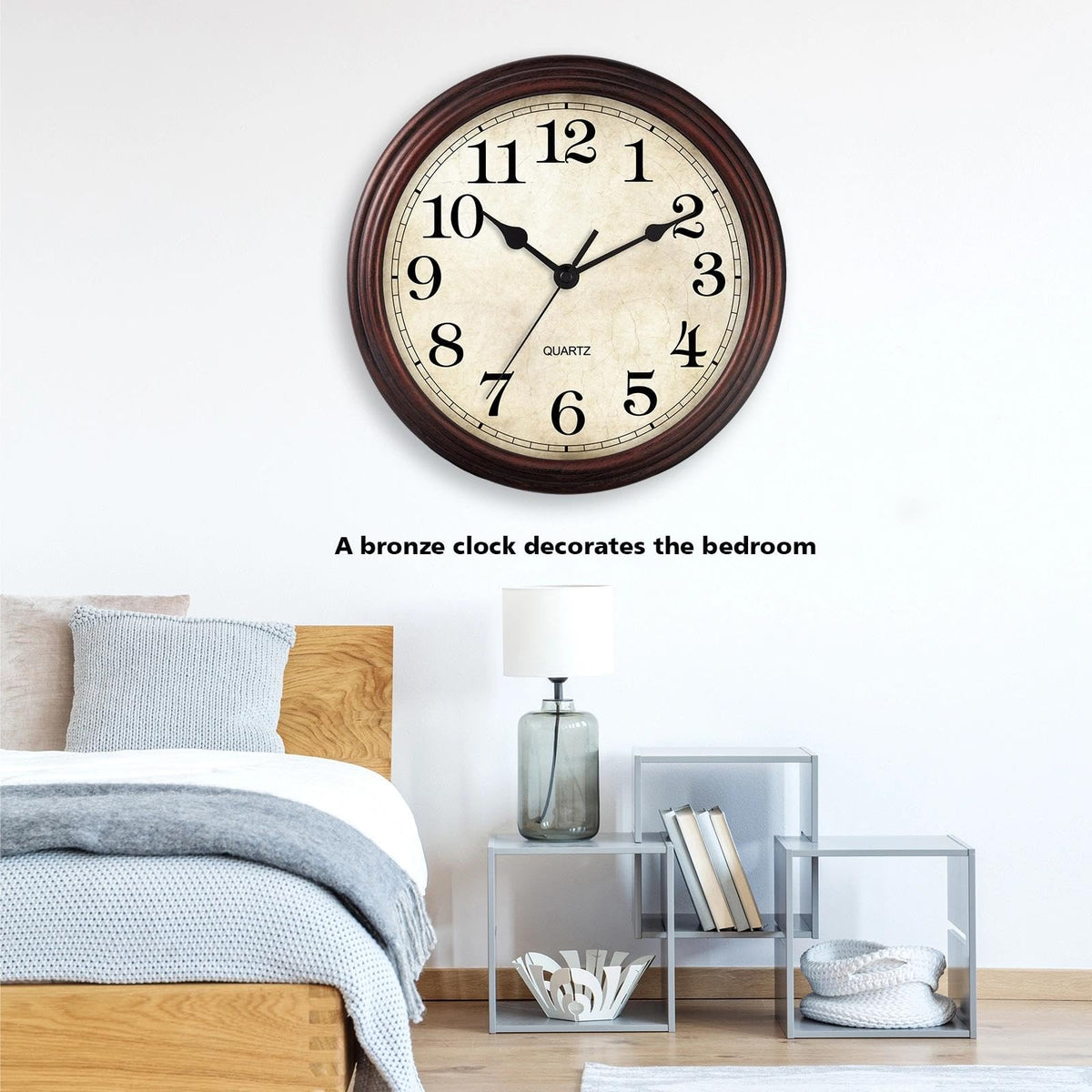 HYLANDA bronze wall clock with silent movement for a calm room