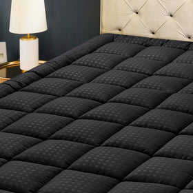 HYLEORY King Mattress Pad top surface close-up showing breathable microfiber fabric for cooler sleep.
