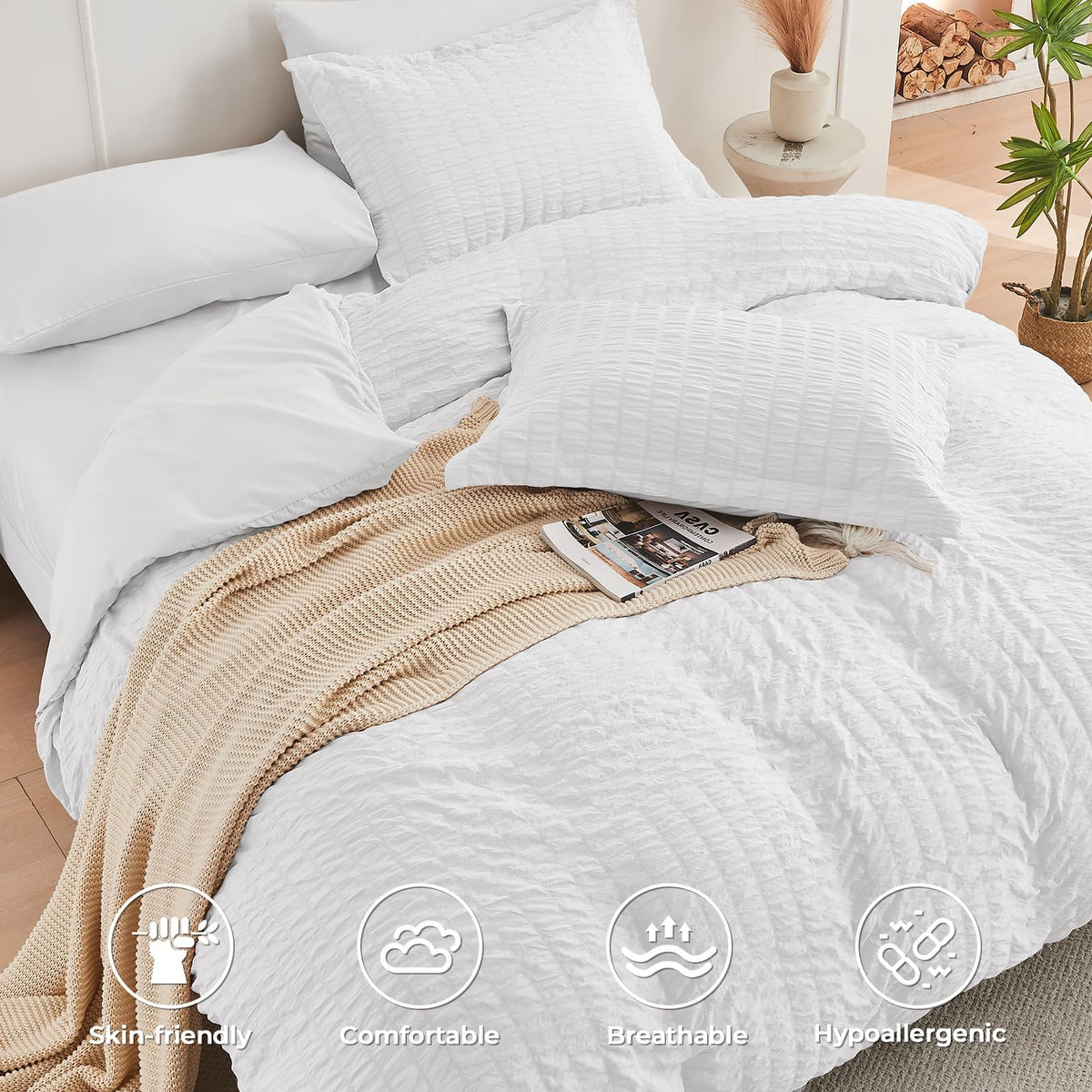 HYMOKEGE Deep-pocket fitted sheet demonstrates secure fit for 12-15 inch mattresses.
