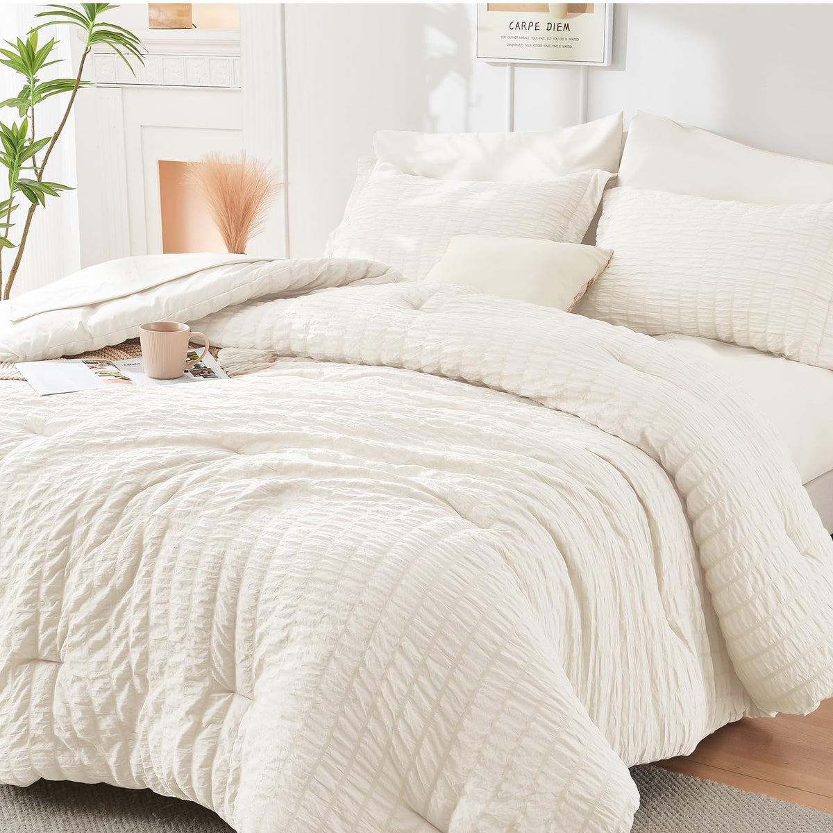 HYMOKEGE Ivory seersucker comforter full set with all-season warmth