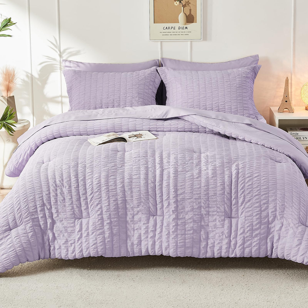 HYMOKEGE Lavender Queen All-Season Bedding Set, cloud-soft feel with simple maintenance.