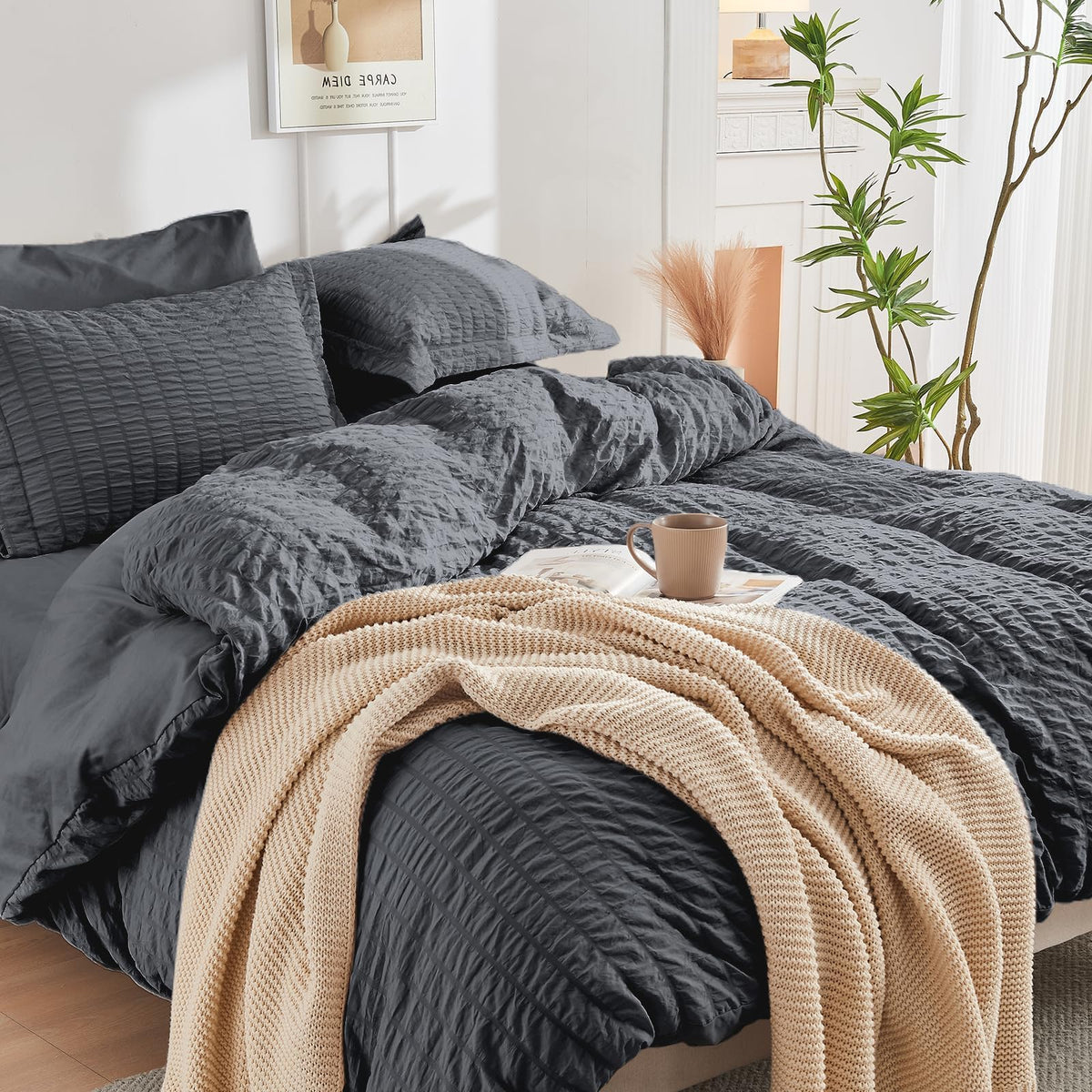 HYMOKEGE OEKO-TEX certified fabric ensures safe, skin-friendly sleep.