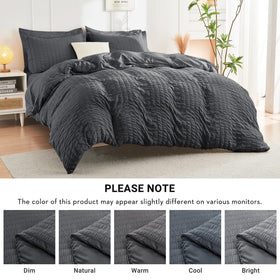HYMOKEGE pillow shams 20 by 26 inches add a coordinated decorative touch.