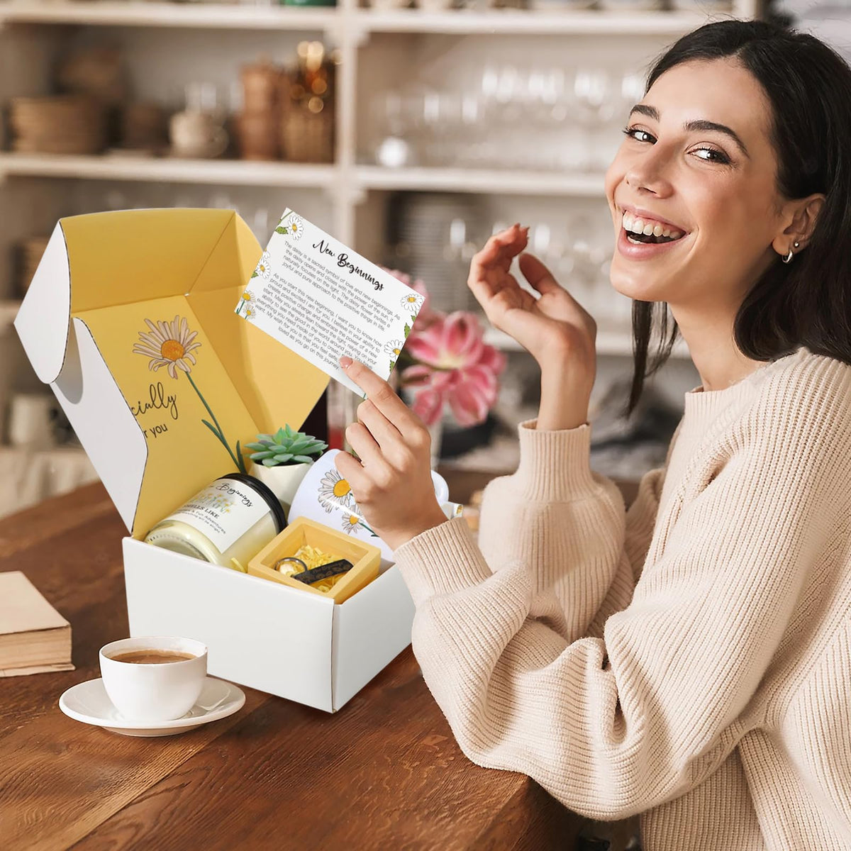 iAOVUEBY New Beginnings soy candle with natural fragrance for relaxation