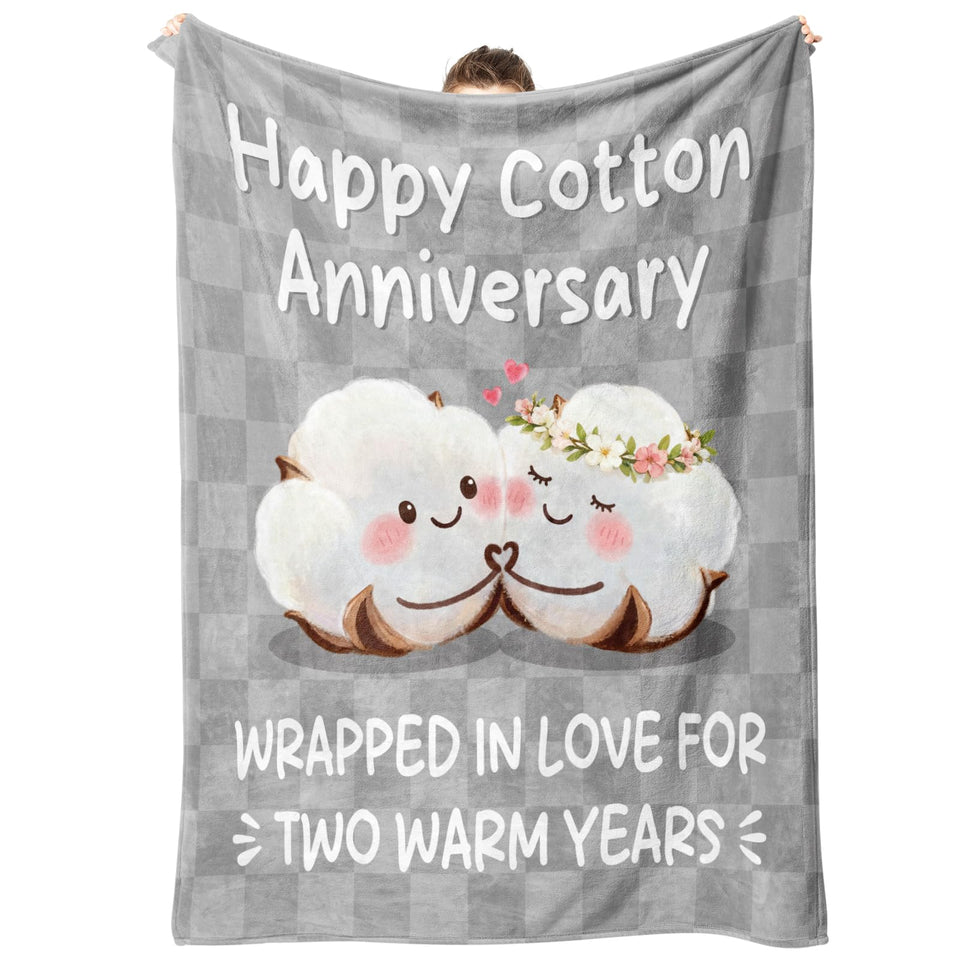 IDELTIME two-year anniversary blanket image showing a soft, cozy gift for couples