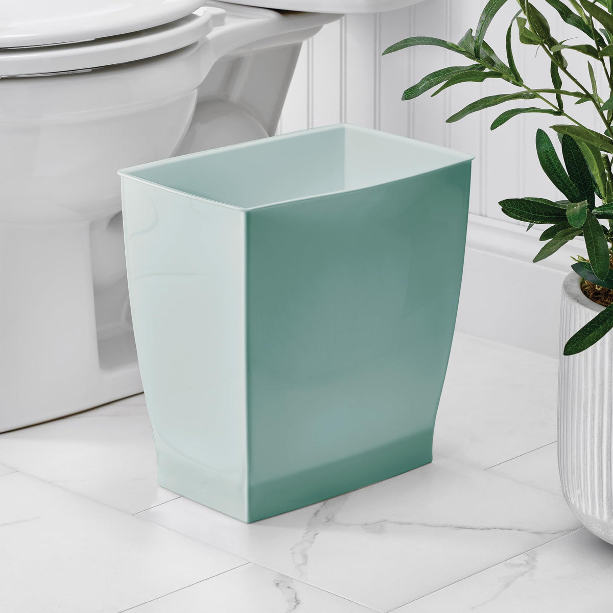 idesign mono trash can in bathroom usage, BPA-free plastic keeps surfaces tidy.