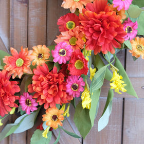 Idyllic daisy wreath texture closeup reveals lifelike details.