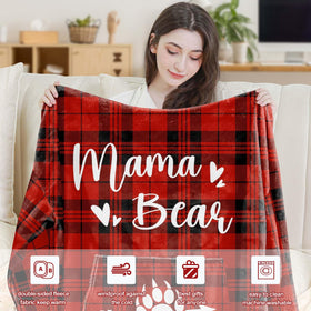 IEFULLYEE plush-hooded-blanket emphasizes softness and comfort