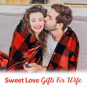 IEFULLYEE wearable blanket ideal for travel and camping adventures