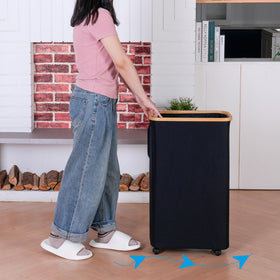 iEGrow collapsible design saves space when not in use