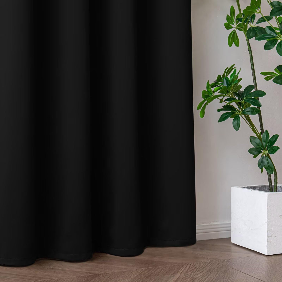 IGEMAEVE color options showcase stylish fits for any decor