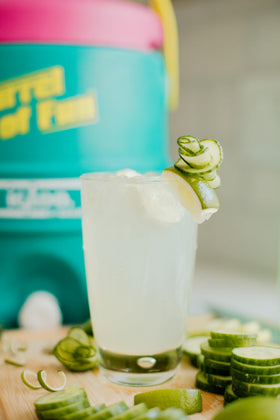 Igloo ThermeCool insulation helps keep drinks cold longer.