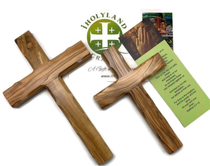 iHoly Land Crafts close-up olive wood grain on Bethlehem cross