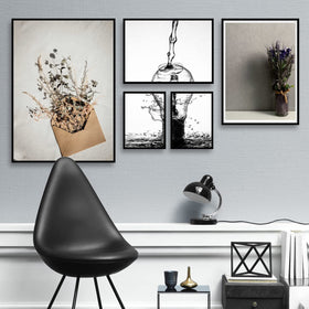 ijuerybai gift-ready frame set for home or office decor.