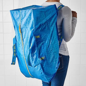IKEA Frakta blue bag 4-pack grocery-shopping scenario.